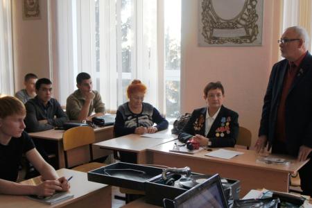 Курган. Жаркий месяц зауральских коммунистов