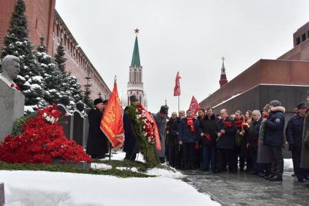 Г.А. Зюганов: Уверен, что уникальный опыт Сталинской эпохи будет изучаться новым поколением