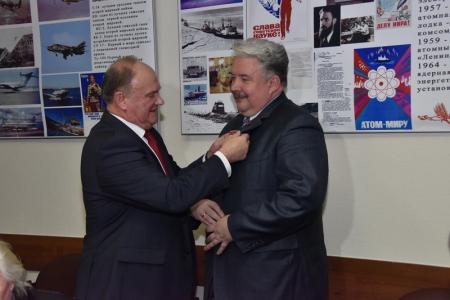 Г.А. Зюганов наградил памятными медалями ЦК КПРФ группу деятелей культуры 
