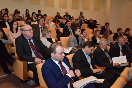 Комитет Госдумы по аграрным вопросам провел «круглый стол» на тему «Приоритетные направления законодательного обеспечения развития молочного животноводства до 2020 года»