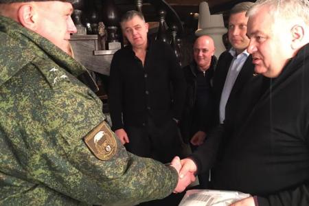 К.К. Тайсаев принял участие в открытие новогодних елок на Донбассе