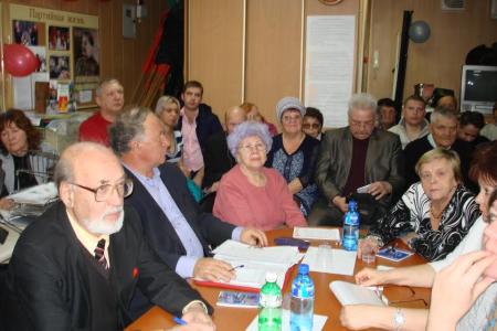 На Сахалине с рабочим визитом побывали секретарь ЦК КПРФ, депутат Государственной Думы А.В. Корниенко и кандидат в члены ЦК КПРФ Б.С. Павленко