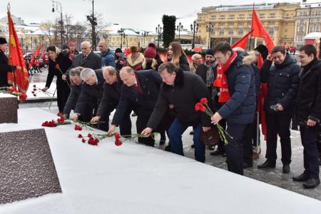 Г.А. Зюганов: Уверен, что уникальный опыт Сталинской эпохи будет изучаться новым поколением