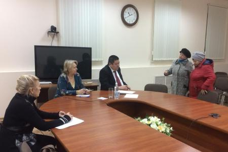 Город-герой Волгоград. Реализуется проект члена ЦК КПРФ Евгения Шаманаева по проведению совместных встреч региональных и муниципальных депутатов-коммунистов с местными жителями
