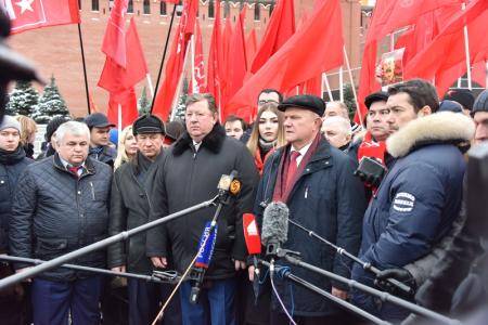 Г.А. Зюганов: Уверен, что уникальный опыт Сталинской эпохи будет изучаться новым поколением