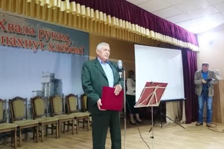 Лидер ставропольских коммунистов Виктор Гончаров: Наш товарищ Богачёв сорок лет бессменно стоит на страже преимуществ коллективного хозяйствования!