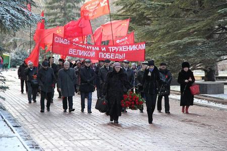 Республика Крым. День Неизвестного солдата прошел в Симферополе