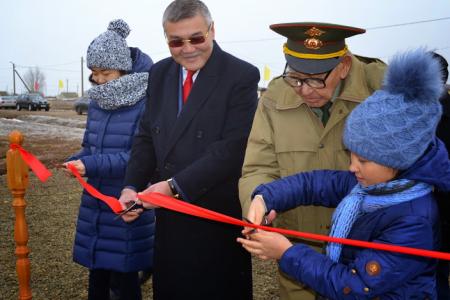 Республика Калмыкия. Коммунисты приняли участие в торжественном открытии новой улицы в райцентре Ики-Бурул