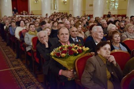 Г.А. Зюганов - И.Д. Кобзону: «Вы высоко несете знамя настоящего искусства и чувство советского патриотизма»