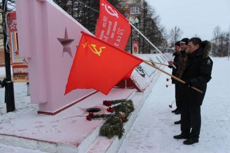 В Магадане отметили День неизвестного солдата