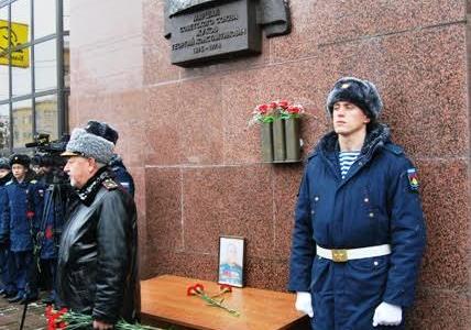 Лидер ставропольских коммунистов Виктор Гончаров: Маршал Победы был советским маршалом!