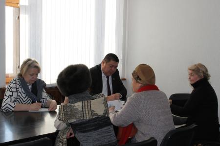 Волгоградская область. Депутат-коммунист Евгений Шаманаев встретился с избирателями города Дубовка