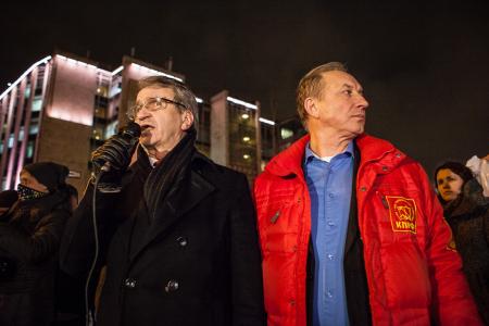 Стой и плати! Секретарь Московского горкома КПРФ В.Р. Родин о проблеме введения платных парковок
