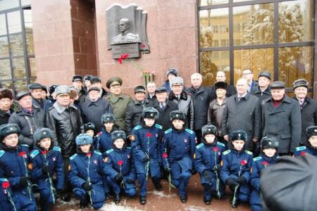 Лидер ставропольских коммунистов Виктор Гончаров: Маршал Победы был советским маршалом!