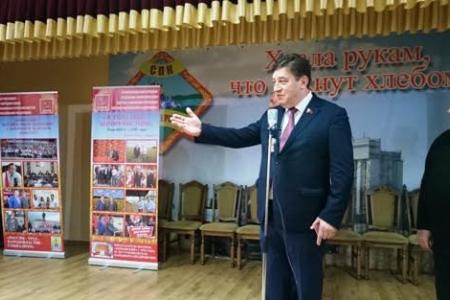 Лидер ставропольских коммунистов Виктор Гончаров: Наш товарищ Богачёв сорок лет бессменно стоит на страже преимуществ коллективного хозяйствования!