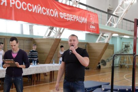 В Новосибирске при поддержке КПРФ прошел зимний турнир по воркауту