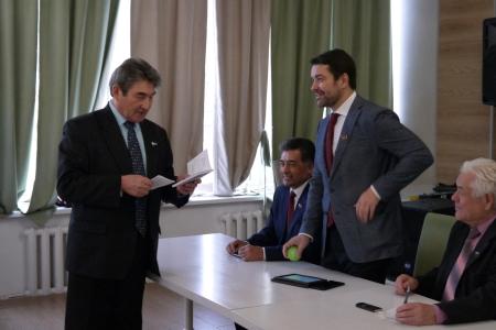 В канун Нового года А.А. Ющенко провел встречу с ветеранами города Уфы