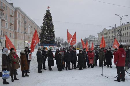 Коммунисты Иваново отметили 137-ю годовщину со дня рождения И.В. Сталина