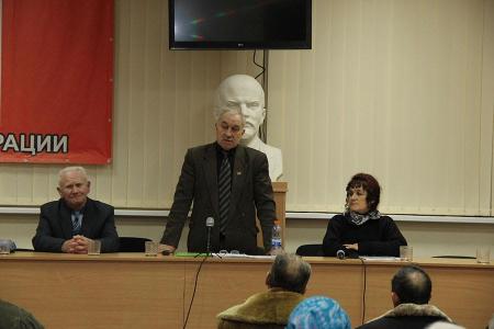 В Симферополе состоялись мероприятия, посвященные 137-й годовщине со Дня рождения И.В.Сталина