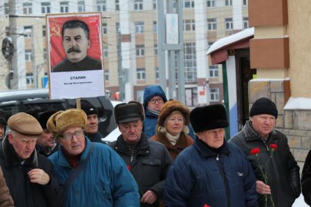 Коммунисты подвели итоги года Сталина в Пензенской области