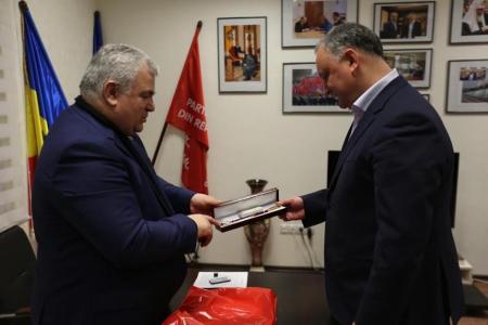 К.К.Тайсаев встретился с новоизбранным президентом Молдовы Игорем Додоном