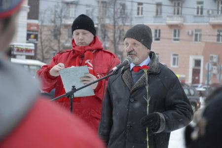Коммунисты Иваново отметили 137-ю годовщину со дня рождения И.В. Сталина
