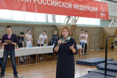 В Новосибирске при поддержке КПРФ прошел зимний турнир по воркауту