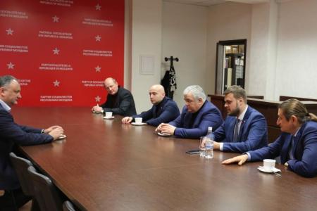 К.К.Тайсаев встретился с новоизбранным президентом Молдовы Игорем Додоном