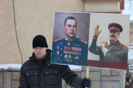 Коммунисты подвели итоги года Сталина в Пензенской области