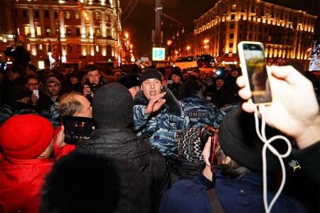 КПРФ оспорит в суде решение Мосгордумы о том, что встречи депутатов с избирателями нужно согласовывать как митинги