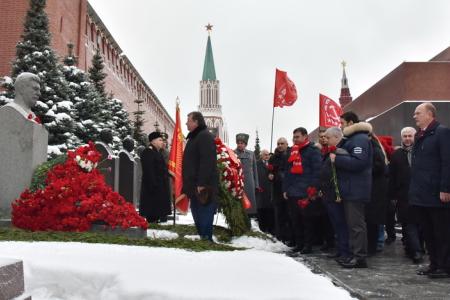 Г.А. Зюганов: Уверен, что уникальный опыт Сталинской эпохи будет изучаться новым поколением