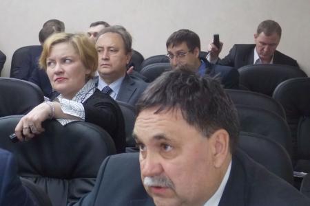 Алтайский край. Региональная власть услышала протест депутатов-коммунистов