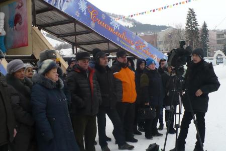 Коммунисты Республики Алтай почтили память В.И. Ленина