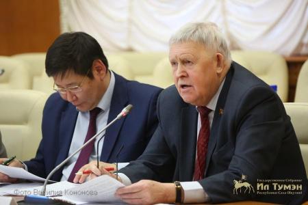 Виктор Губарев: «Арктике - постоянное внимание»