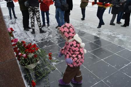 В столице Алтайского края почтили память В. И. Ленина