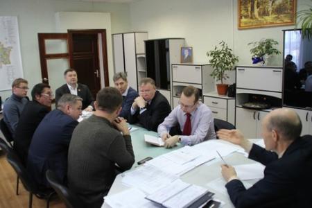 Отчет о деятельности депутатской фракции КПРФ Государственного Совета Удмуртской Республики в 2016 году 