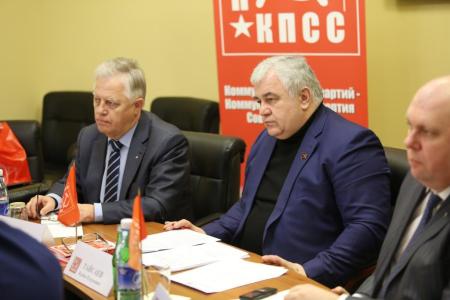 К.К. Тайсаев провел очередное заседание Секретариата Центрального Совета СКП-КПСС 