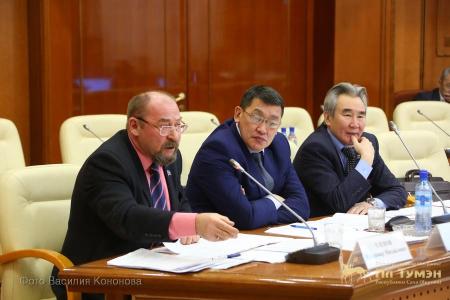 Виктор Губарев: «Арктике - постоянное внимание»