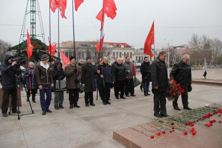 В Симферополе состоялся митинг, посвященный 93-й годовщине со дня смерти В.И. Ленина