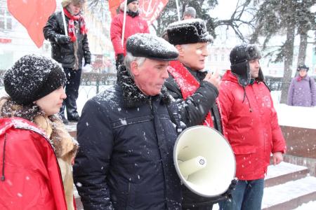 Имя и дело В.И. Ленина – бессмертно. Торжественные возложения цветов прошли в городах и райцентрах Рязанской области