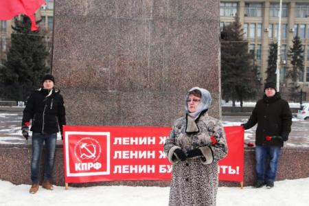 Саратовские коммунисты почтили память Владимира Ильича Ленина