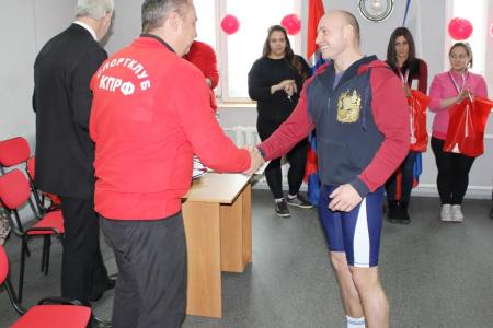 Амурская область. Спортклуб КПРФ в Благовещенске провел первый турнир по Русскому жиму