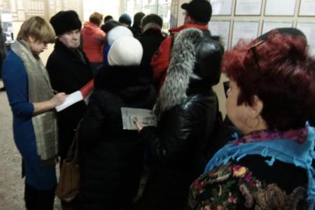 Депутат-коммунист Елена Кузнецова провела проверки ярославских поликлиник