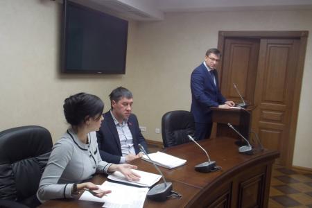 Алтайский край. Региональная власть услышала протест депутатов-коммунистов