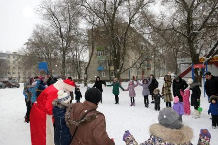 Депутаты-коммунисты Тамбовской городской Думы – детям