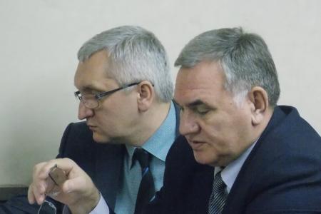 Алтайский край. Региональная власть услышала протест депутатов-коммунистов