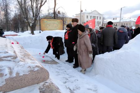 Ивановская область. ​Коммунисты Кинешмы почтили память В.И. Ленина