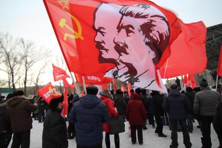 Жители Хакасии на митинге потребовали отставки главы республики Зимина