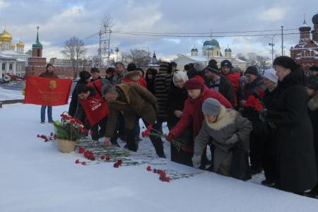 Несмотря на запреты и препоны местных властей, тульские коммунисты почтили память В.И. Ленина