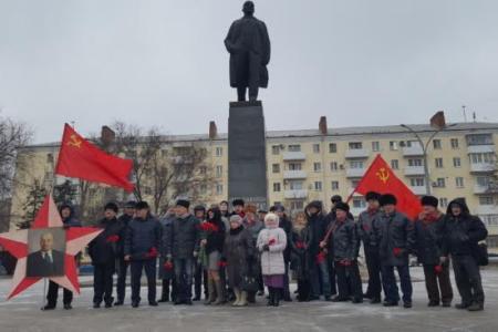 Ростовские коммунисты почтили память Владимира Ильича Ленина